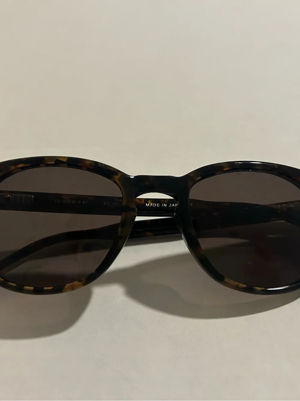 Thom Browne TB-0005-B-T-02Sunglasses Dark Havana Tortoise Brown Lenses 47 22-150